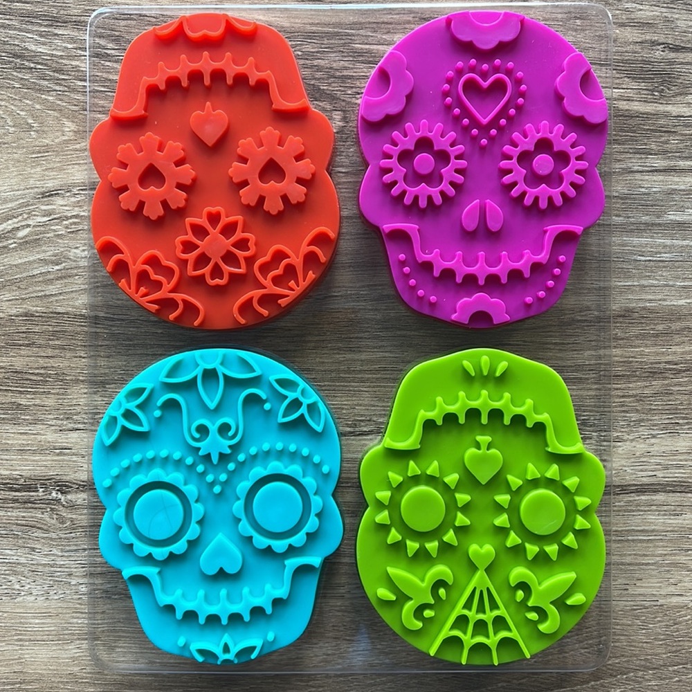Fred Sugar Skulls Day of the Dead Set of 4 Cookie Cutters & Stamps Molds NIB